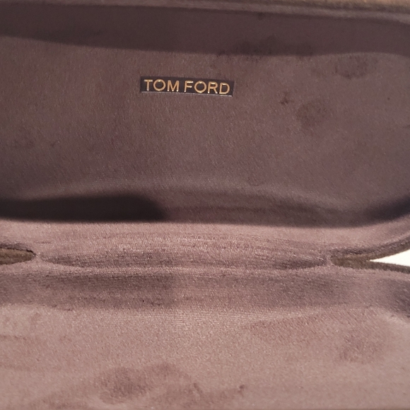 Tom Ford box hard clam shell eyeglass case NWT - Picture 4 of 7